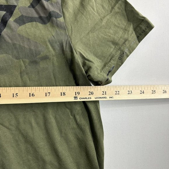 GUESS‎ Los Angeles Men’s Short Sleeve T-Shirt Size XL Green Black Camo Casual - Picture 6 of 8